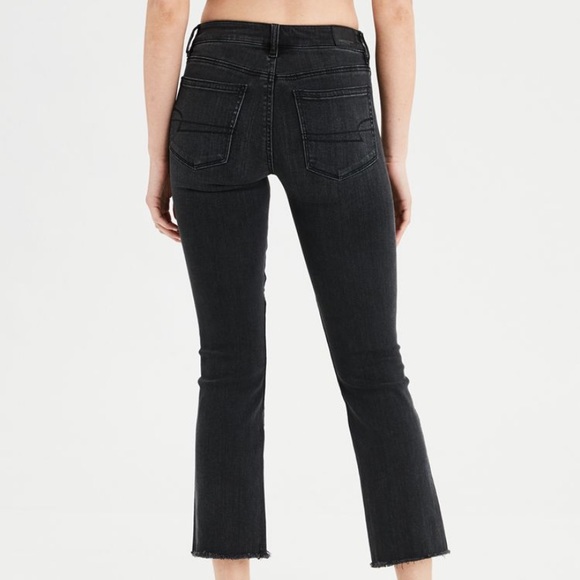 American Eagle Cropped Flare Jeans - Picture 2 of 9